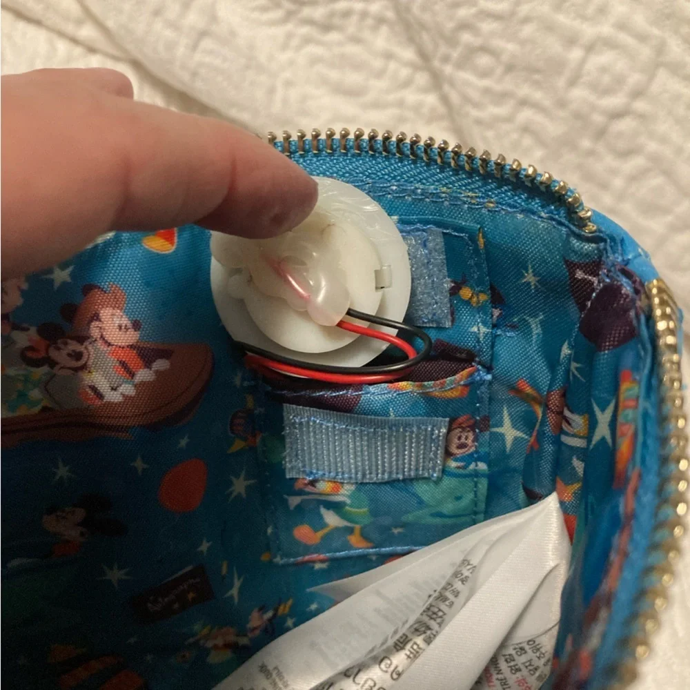 Disneys Play in the Park  Light up Wristlet - Picture 11 of 13